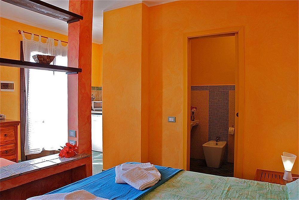 Hotel Clelia Isola di Ustica Ngoại thất bức ảnh