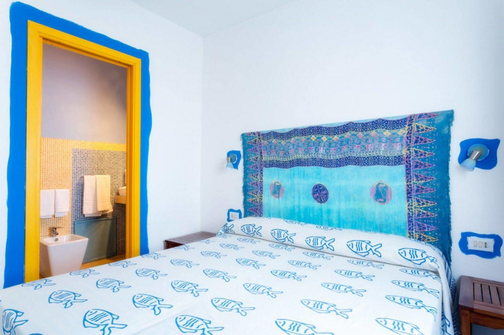 Hotel Clelia Isola di Ustica Ngoại thất bức ảnh